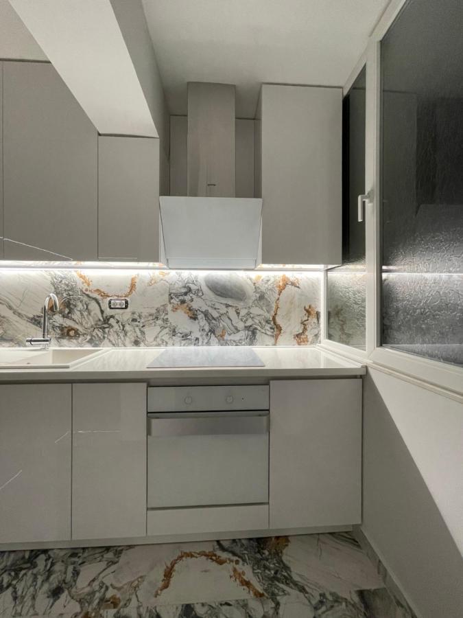 The Alchemist Luxury Apartment Skopje Luaran gambar